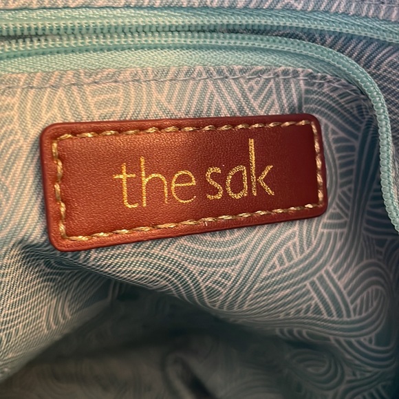 The Sak “De Young” Genuine Leather Slouch Hobo Shoulder Bag Black - Picture 9 of 10